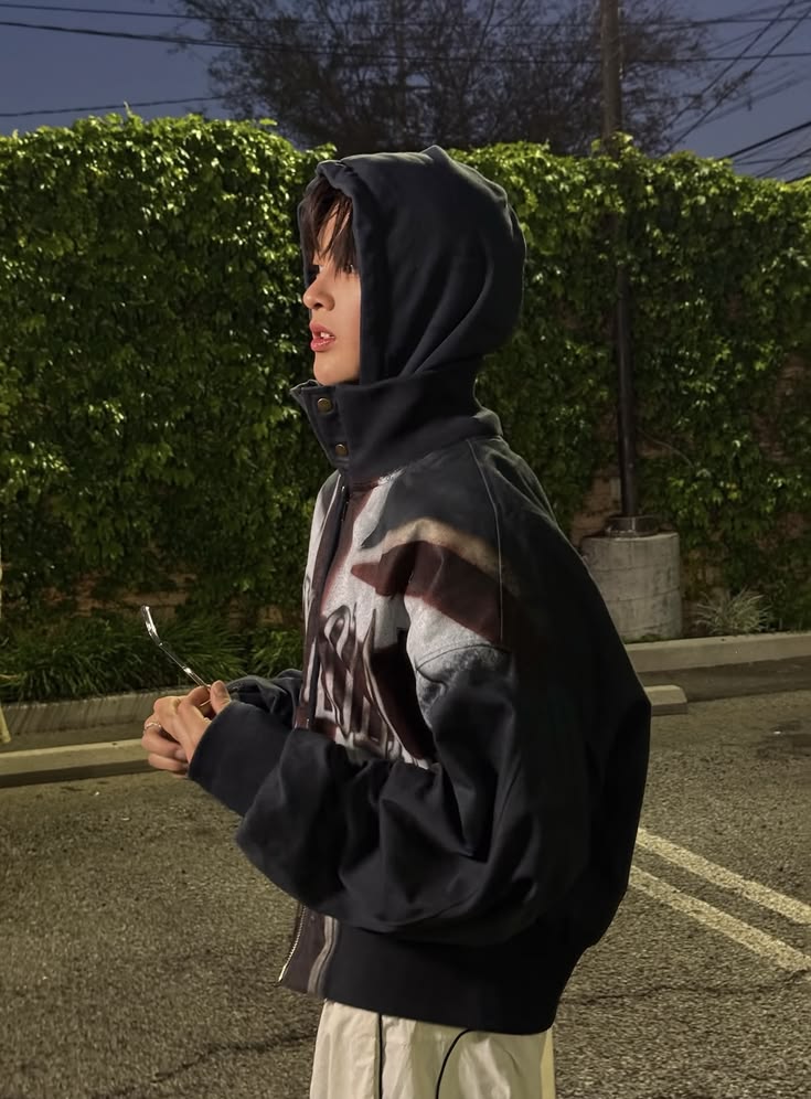 late night strolls